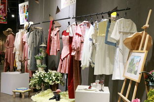 第二屆浙江理工大學(xué)服裝學(xué)院 合集置和 大學(xué)生創(chuàng)新設(shè)計(jì)成果孵化匯報(bào)展舉行