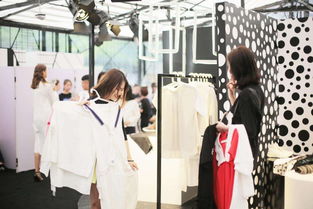 零售服裝店長(zhǎng)導(dǎo)購(gòu)必備策略 先知先贏，服裝輔料銷售之道